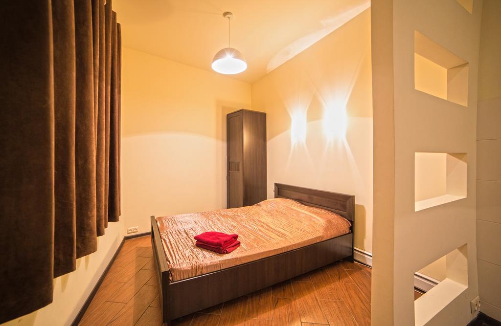 Apartment On Rappoporta 7B - 2 Lviv Dış mekan fotoğraf