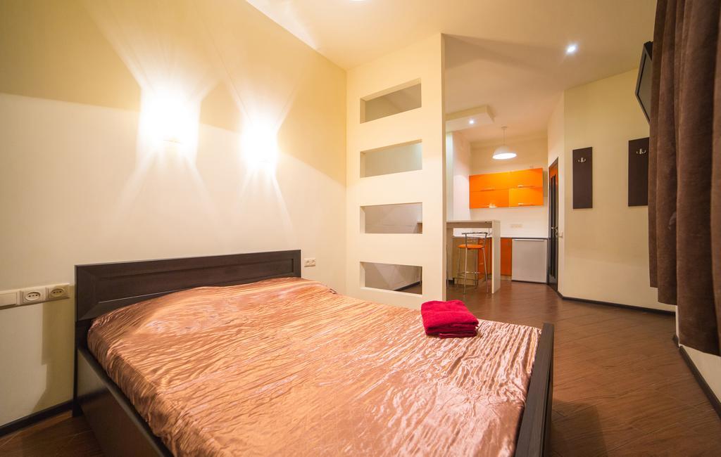Apartment On Rappoporta 7B - 2 Lviv Dış mekan fotoğraf