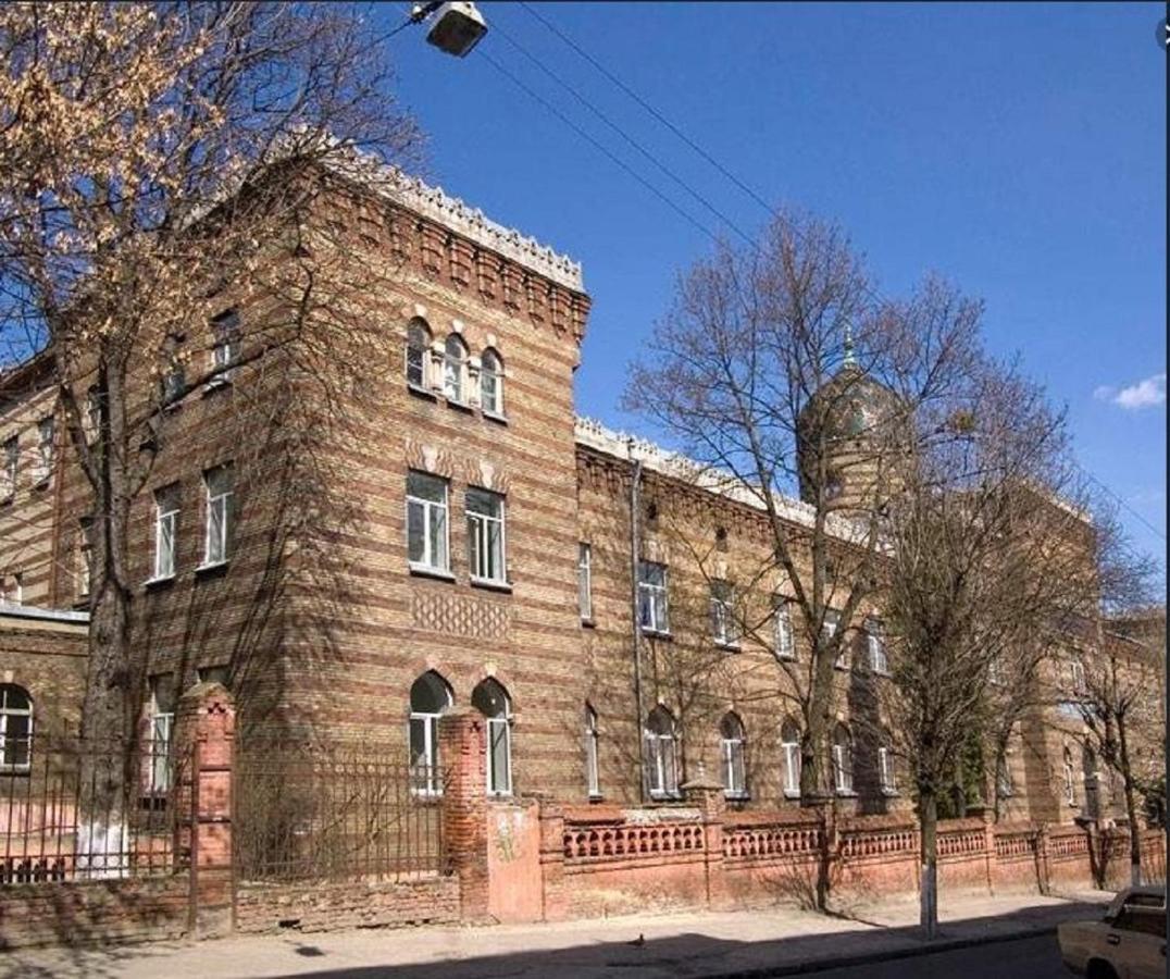 Apartment On Rappoporta 7B - 2 Lviv Dış mekan fotoğraf